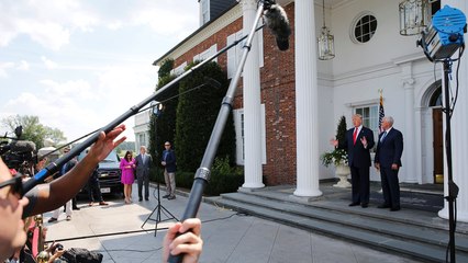 Descargar video: Trump on McConnell: ‘I am very disappointed in Mitch’