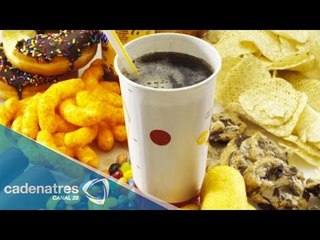 Escuelas no aplican leyes existentes contra comida chatarra