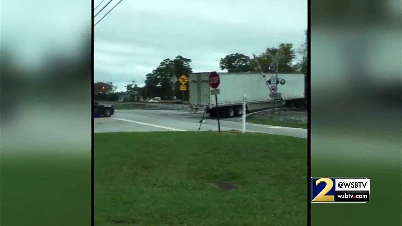 INSANE VIDEO: Train plows through straight through semi