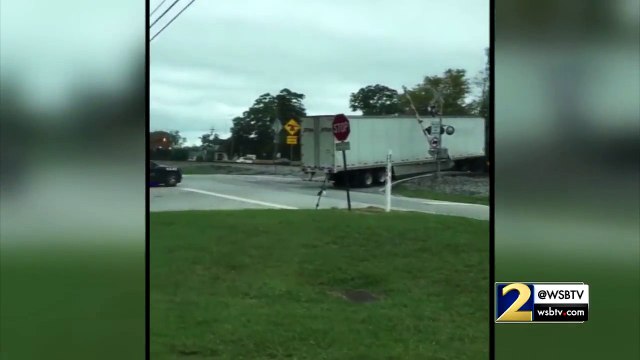 INSANE VIDEO: Train plows through straight through semi