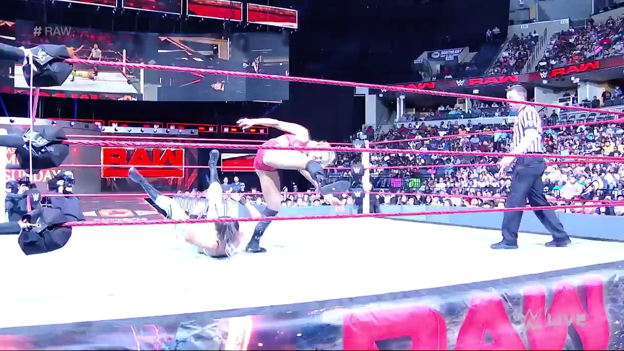 Sasha Banks & Bayley vs. Charlotte & Dana Brooke: Raw, Sept. 19, 2016