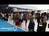 Trasladan a turistas varados en Baja California a través de puente aéreo