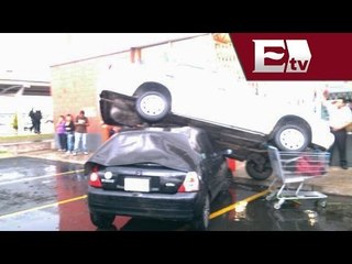 Tornado en Ixtapaluca provoca que un auto caiga sobre otro  / Todo México