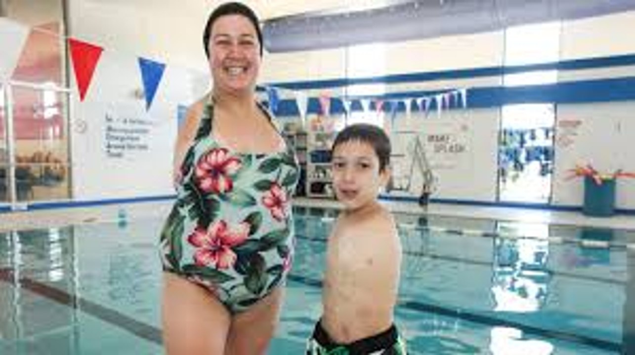 Born Without Arms- Inspirational Mother and Son Live Life to The Full