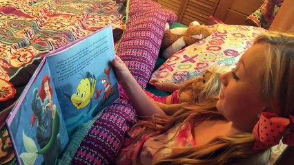 The day Princess Ella become a real mermaid. She has to be rescued by Batman. W/ blind bag