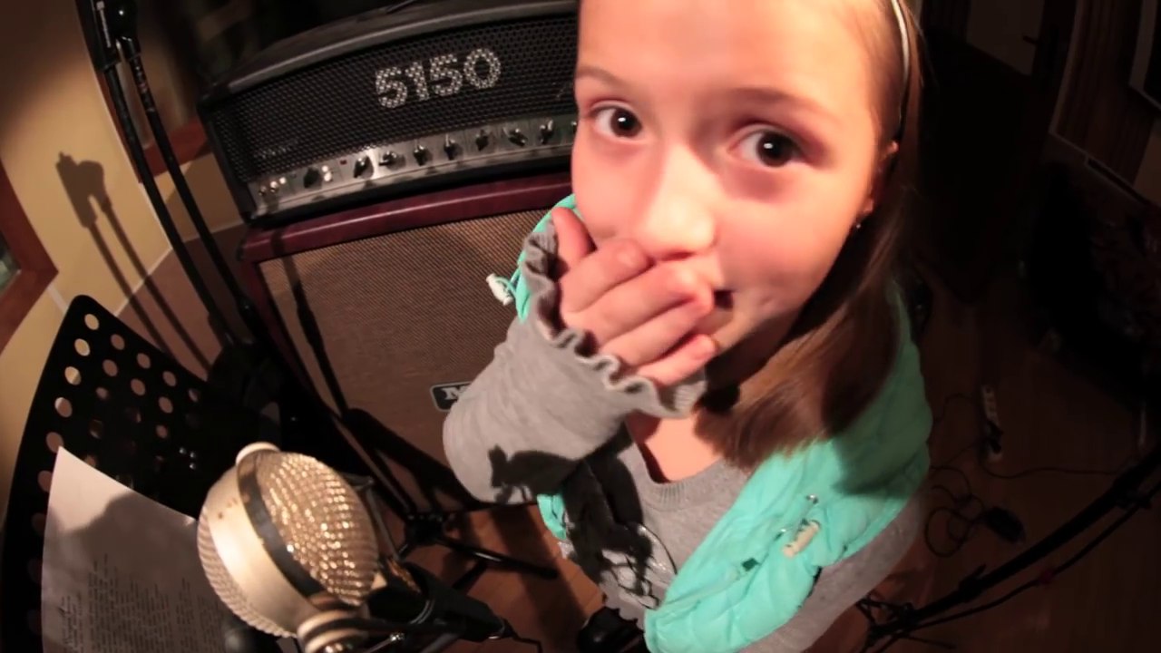 Alina Kukushkina - Hiccup Song (Masha & the Bear)