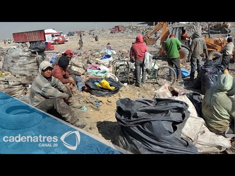 IMPRESIONANTE!!! Habitantes de Neza viven entre basura