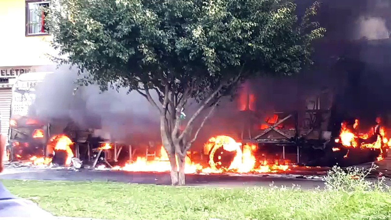 Ônibus é queimado em Nova Brasília, em Cariacica