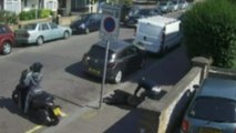 CCTV captures shocking robbery outside Hindu temple in London
