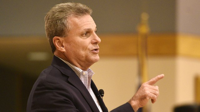 Lawmakers face questions on health care, Trump’s wall during recess