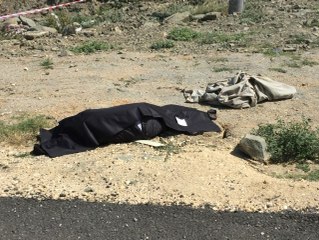 Traktör Römorkunun Altında Kahvaltı Etmek İstedi, Canından Oldu