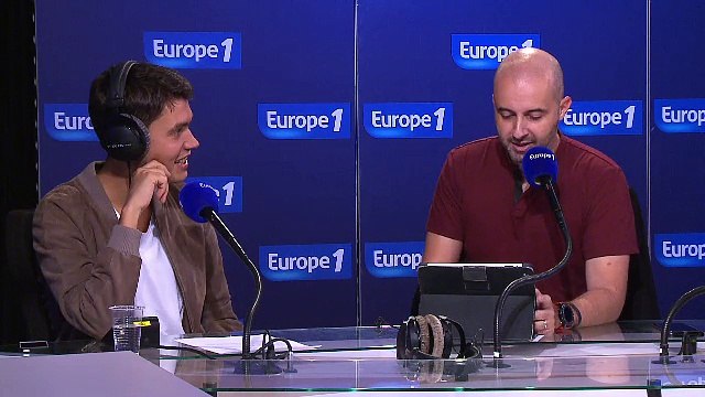 Cédric Cizaire : Les vacances des Macron