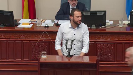 Seanca për Zvërlevskin, akuza dhe fyerje mes deputetëve