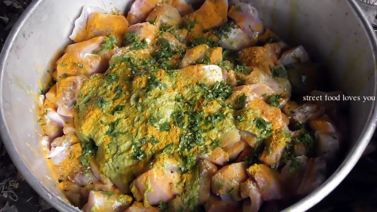 Indian Street Food at Marriage Ceremony - Bhetki Paturi (Barramundi Fish) Preparation - Bengali Food