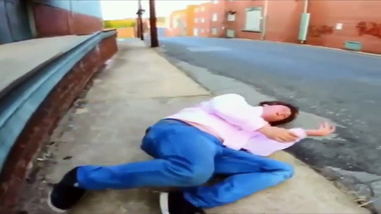 [99% WILL LOOK AWAY] TRY NOT TO LOOK AWAY CHALLENGE (BROKEN BONES COMPILATION)