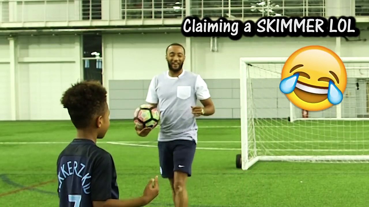 EXTREME Crossbar Challenge Vs PRO FOOTBALLERS!!