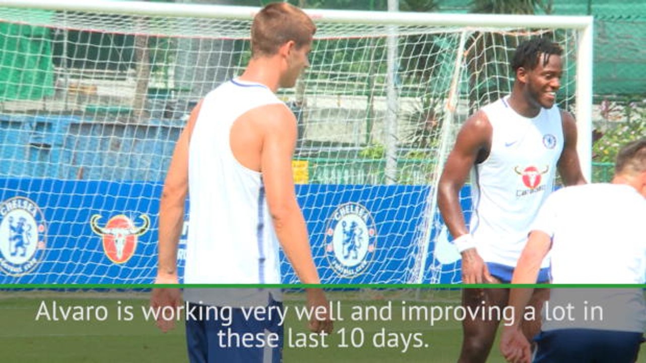 Morata is learning my methods - Conte