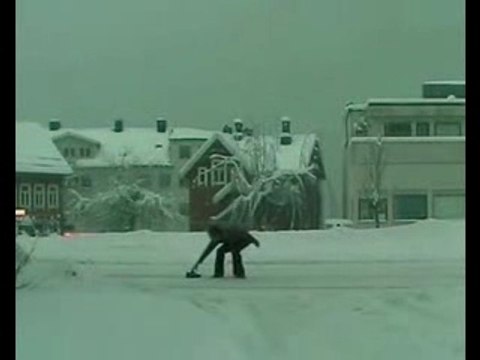 Enfants renversé par une ambulance, DROLE HUMOUR