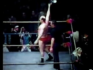 Blackjack Mulligan vs Bobby Heenan