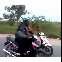 This man live in 2037 while we live in 2017 funny