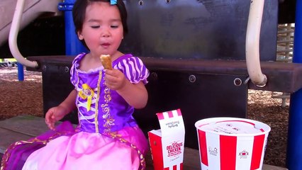 Snow White Baby MISSING? w/ Baby Alice, Snow White, Frozen Elsa, Hulk