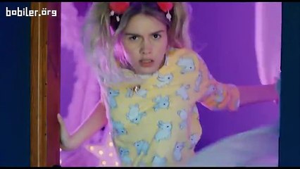 Müziksiz Aleyna Tilki Klibi