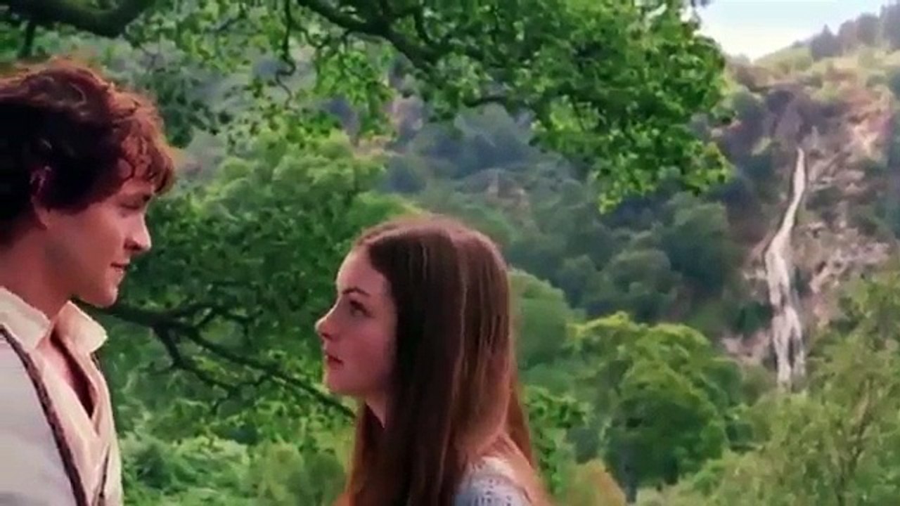 Romantic Movie Ella Enchanted 2004 ✫ Anne Hathaway, Hugh Dancy
