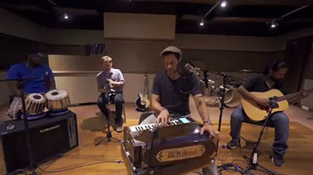 Lag ja gale with a twist