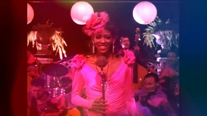 La Belle Dame Sans Regrets (Timothy Dalton & Brooke Shields in the romantic fantasy)