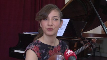 TE JETOSH ME VIOLINEN, ARTISTJA GERTA ALLA RREFEN DREJT SUKSESIT NE PARIS LAJM
