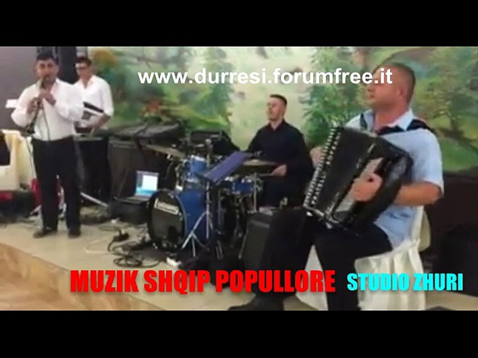 Besniku- Vallja e Majorit live 2017