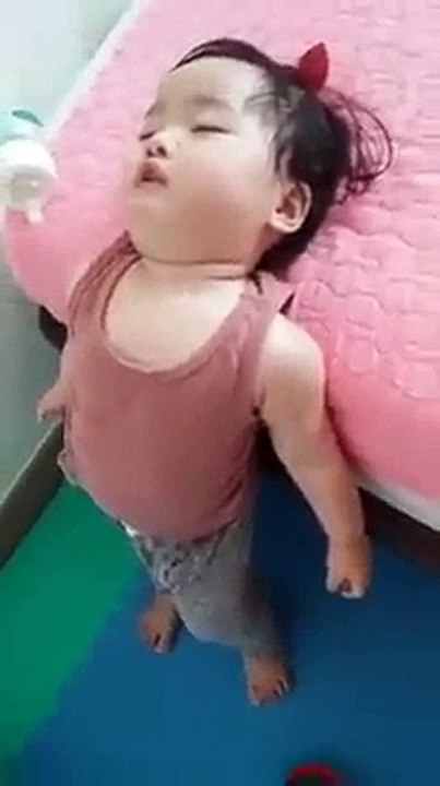very funny kid sleep video