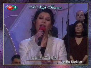 Elif ÖZER - Ümitsiz Bir Aşka Düştüm Ağlarım Ben Hâlime