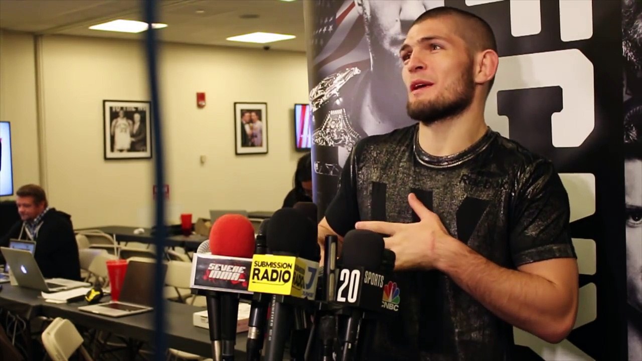 Khabib Nurmagomedov reveals he told Michael Johnson to give up during UFC 205 bout