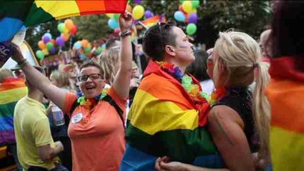 Praga celebra su marcha del orgullo LGTB