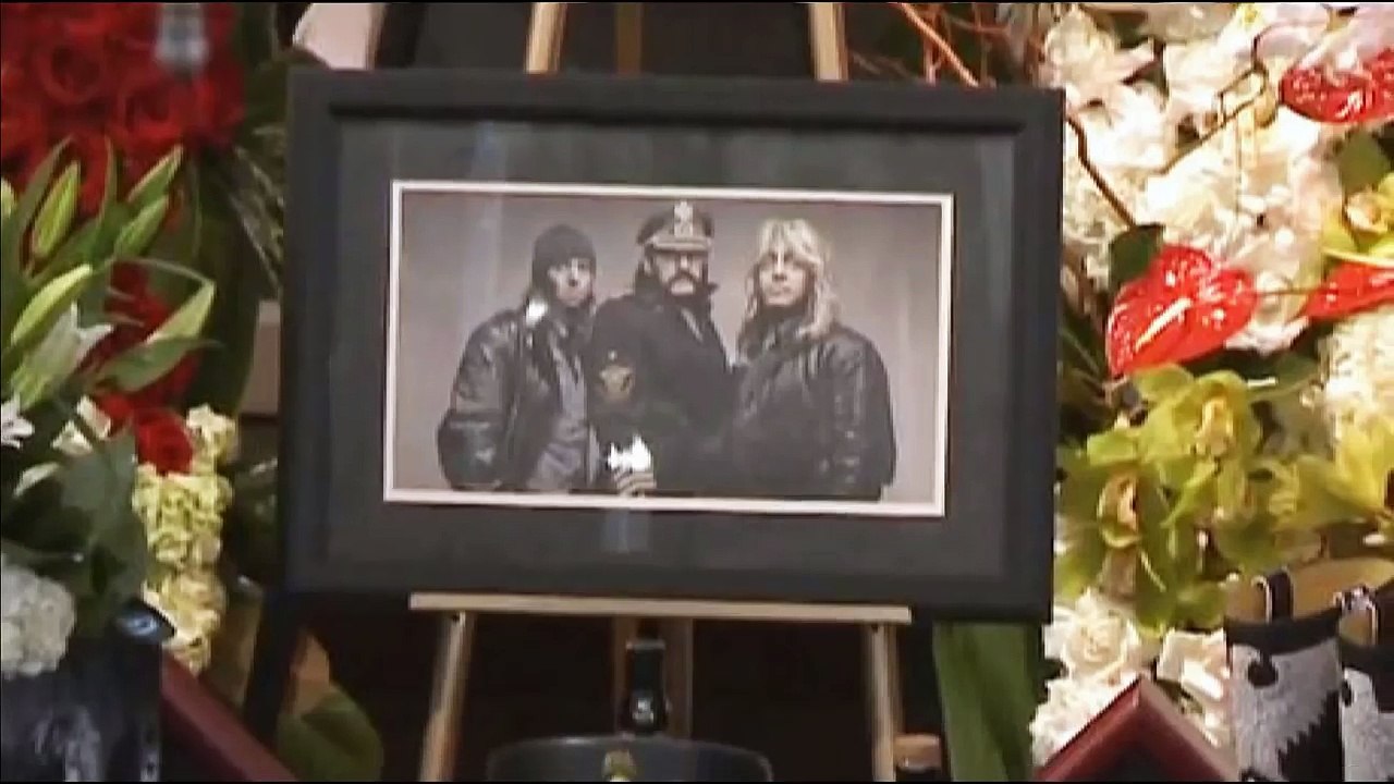 Lemmy Kilmister Funeral Gene Simmons, Ozzy Osbourne, Slash, Mikkey Dee, Scott Ian and Dave