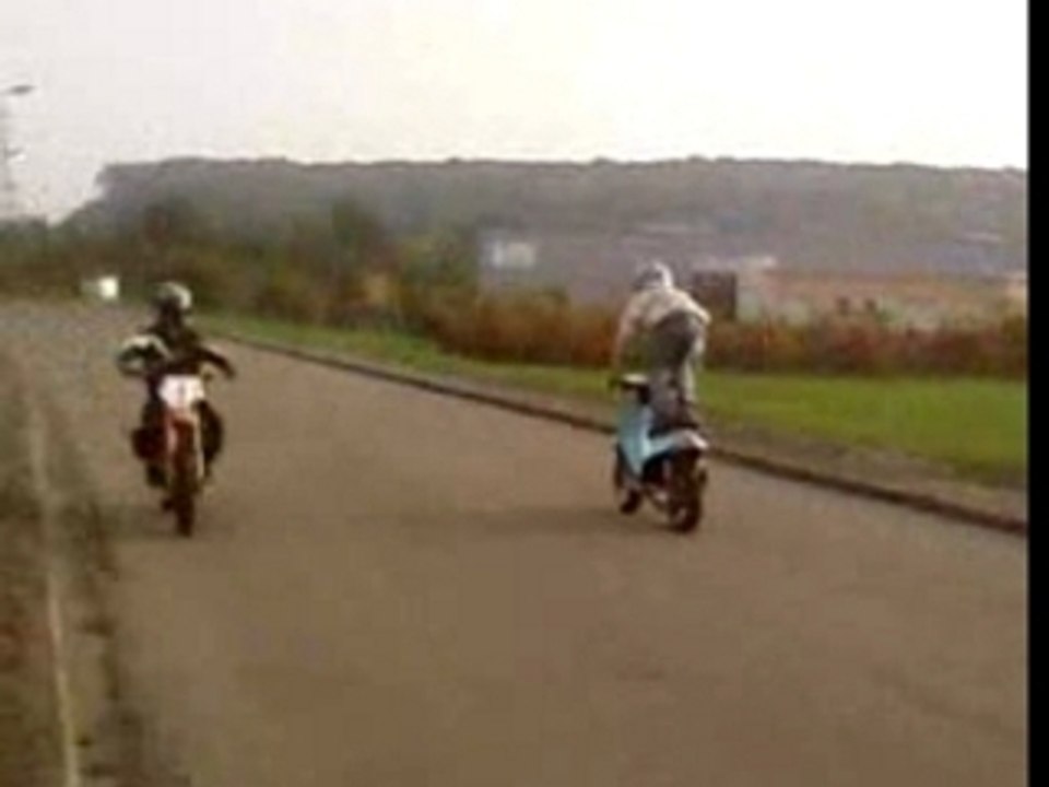 rieju réplica ktm rodrig19 spirit rocket neons kymco