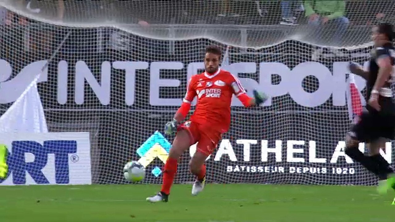 Thomas Mangani  Goal HD - Amiens	0-2	Angers 12.08.2017