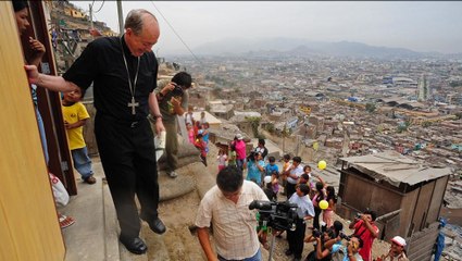 Poverty in Peru Decreases