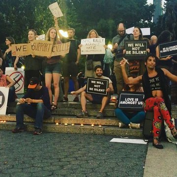 Demonstrators Sing, Dance in NYC's Union Square to Show Solidarity with Charlottesville Victims