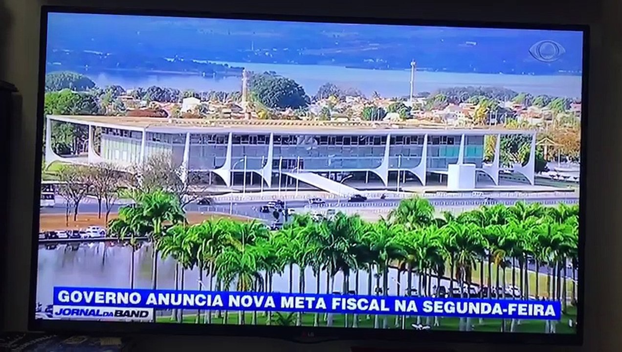 Entrevista para o jornal da Band - sobre anuncio da nova meta fiscal