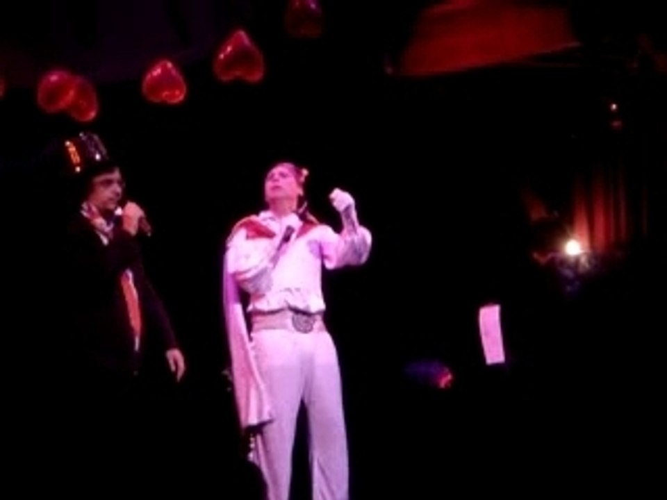 Adonis Eduardo en route vers l'Olympia