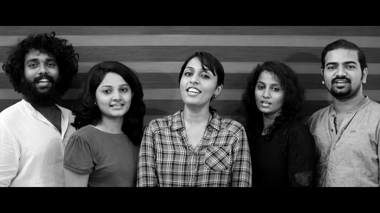 Indians sing Pakistani National Anthem.