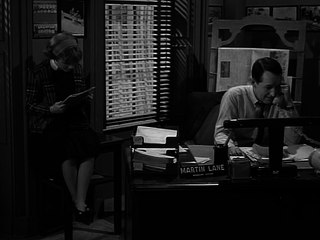 Patty Duke 221 Patty And The Newspaper Game