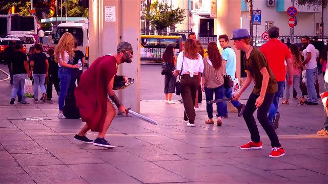 SAVAŞÇI OLDUM KILIÇ ÇEKEREK TROLLEDİM !