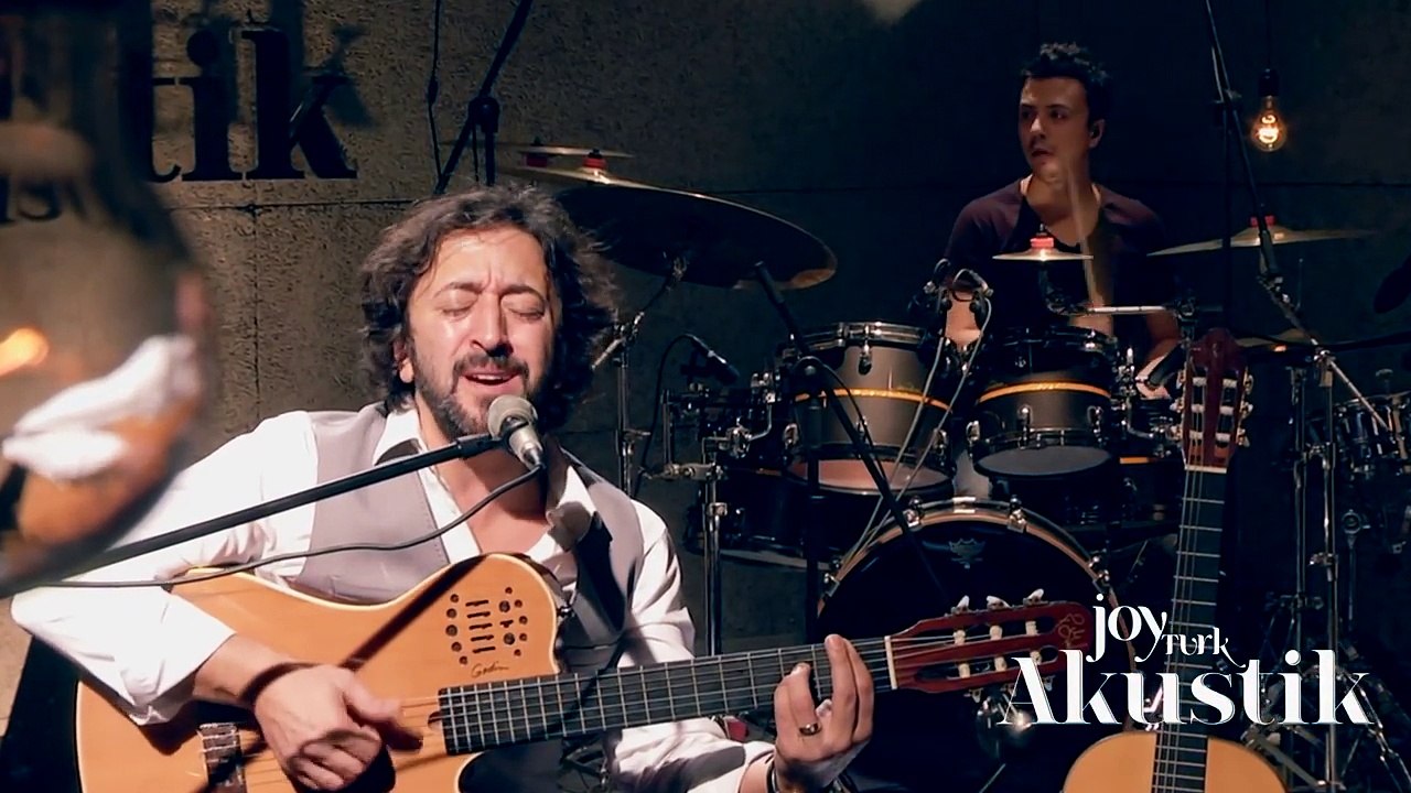 Fettah Can - Hazine (JoyTurk Akustik)