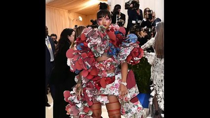 MET GALA 2017 ILLUMINATI BALL
