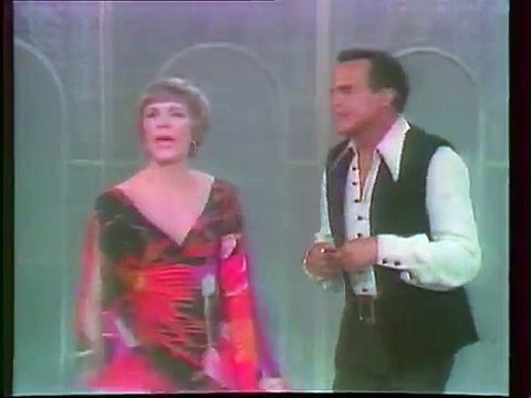 Harry Belafonte & Julie Andrews Matilda (1972)