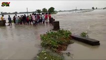 VERY DANGEROUS FLOOD IN KISHAN GANJ BIHAR CAUGHT ON CAMERA