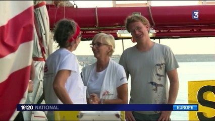 Migrants : les patrouilles des ONG en Méditerranée encouragent-elles les passeurs ?